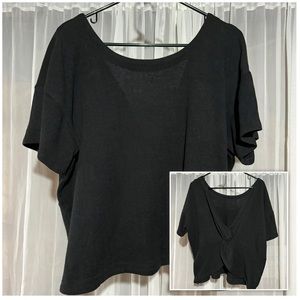 Eloquii 14/16 Short Sleeved Swester with Open Twist Back Black Plus Size